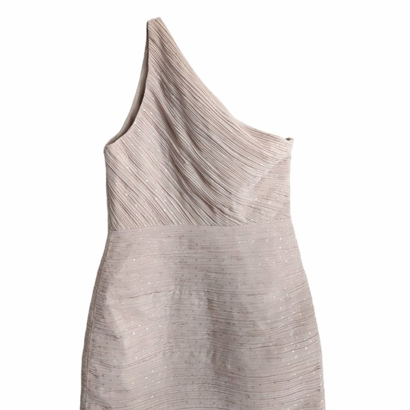 Halston Heritage One Shoulder Metallic Champagne Gold Trumpet Dress Size 8 - Picture 6 of 15